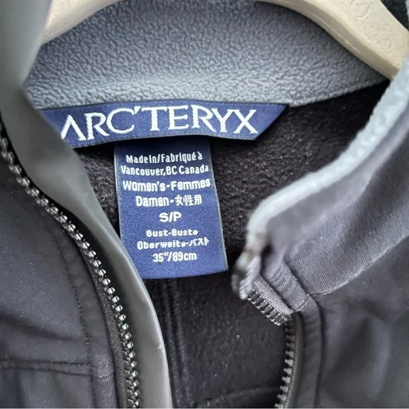 Arc'teryx Black "Gamma SV" Polartec Softshell Jacket Fleece Lined Small - Picture 3 of 3